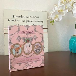 Too faced enchanted wonderland makeup set